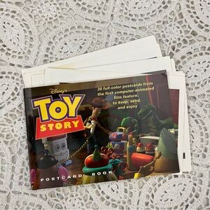 ⚠️29 Toy Story postcards